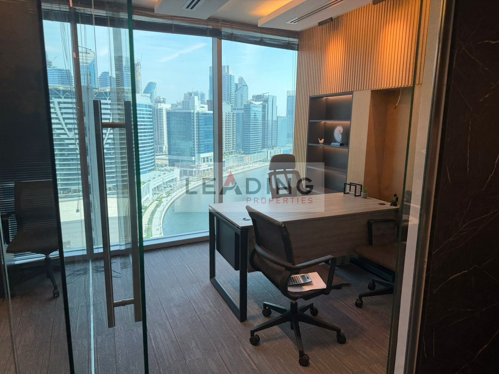 Luxury |Burj Khalifa & Canal View| Multiple Cheques |high floor