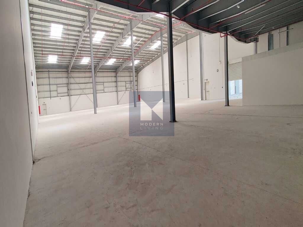 Massive Warehouse | DREC Tax Free | Prime Location