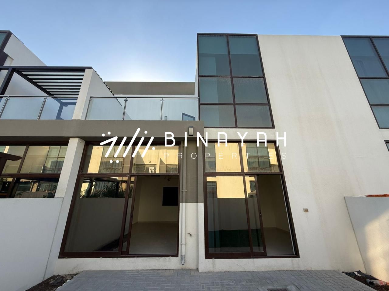 Spacious 4BR Villa + Maid Room | Prime location