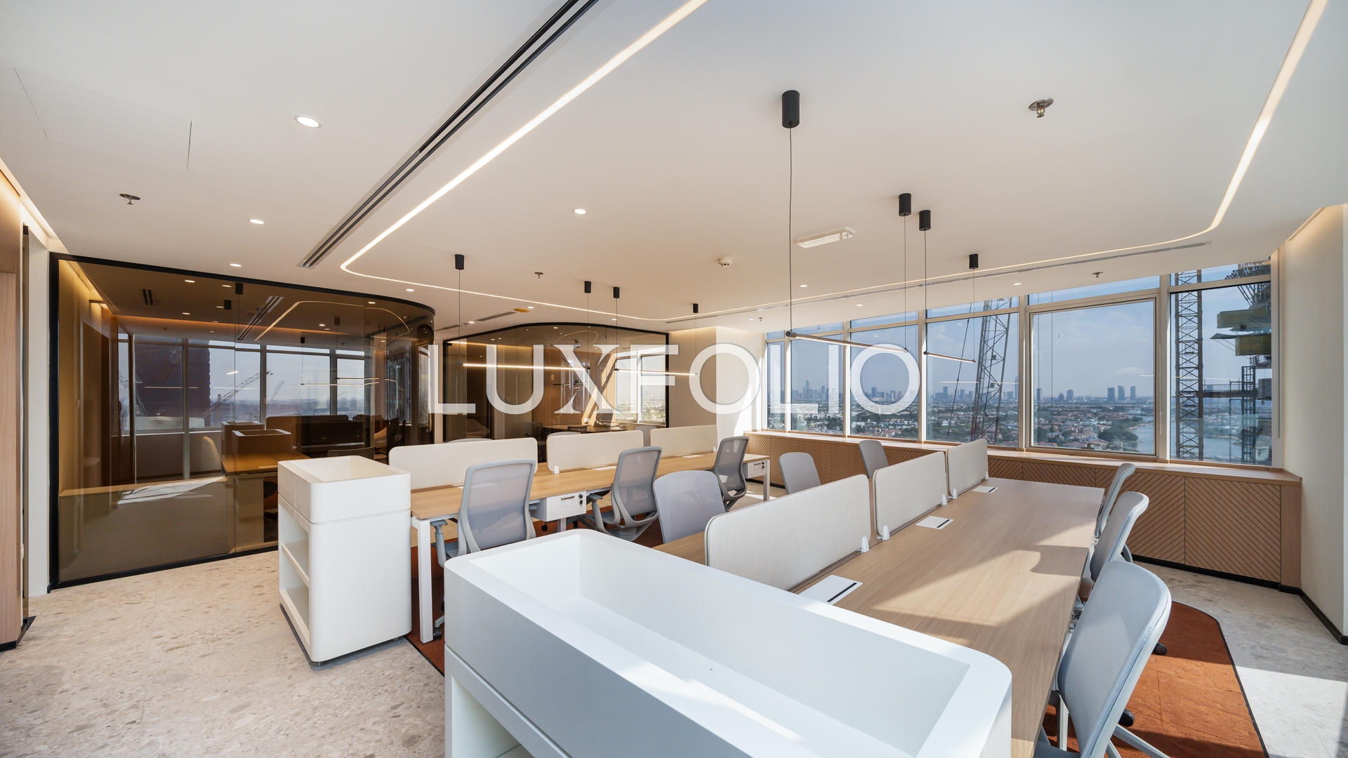Luxury Furnished | High Floor | Corner Unit