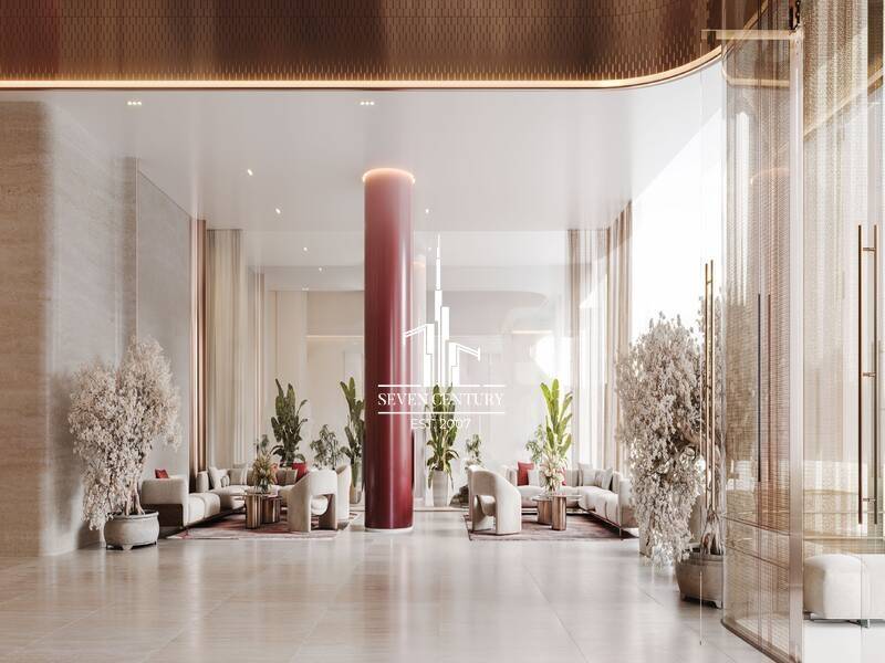 Burj & Amenities View | Mid Floor | 1 Bedroom