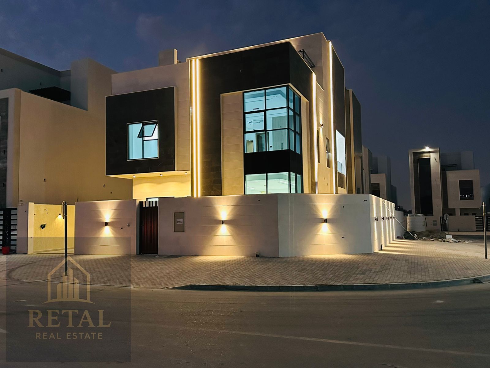 Elegant 6BR Villa on Two Roads – Helio 2