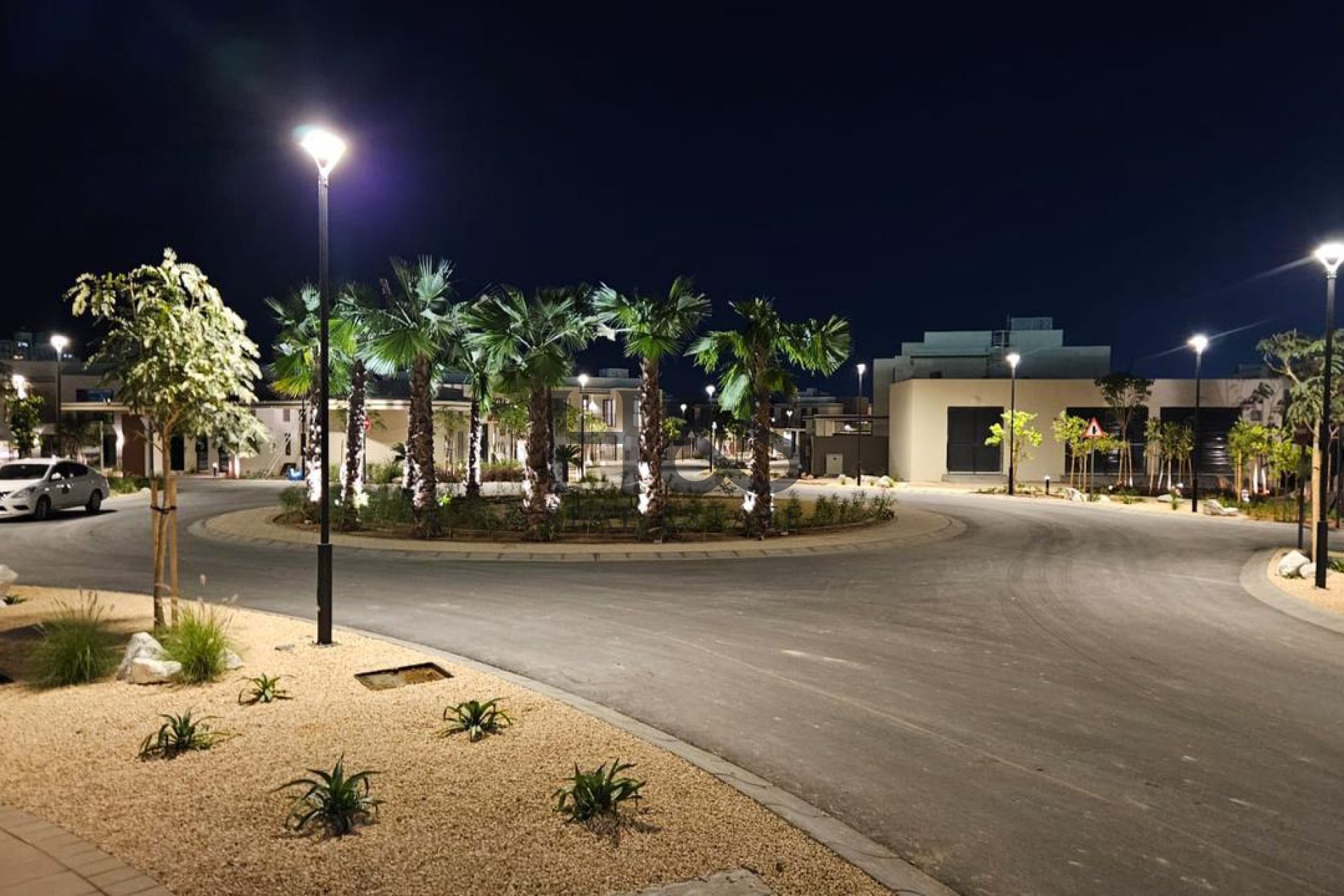 2-Bedroom Townhouse | Original Price | Q1 2026 Handover | One Row from the Beach