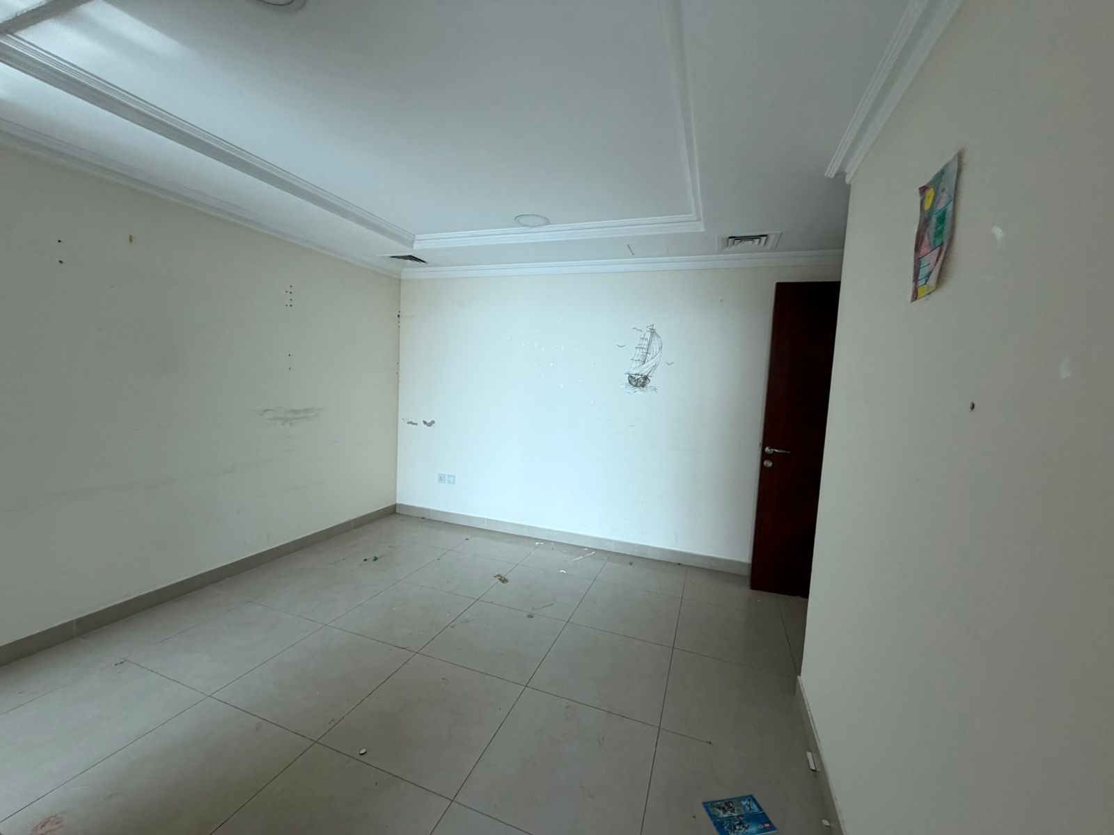 Two bedrooms and a living room + maid’s room Free air conditioning One month free Flexible payment options
