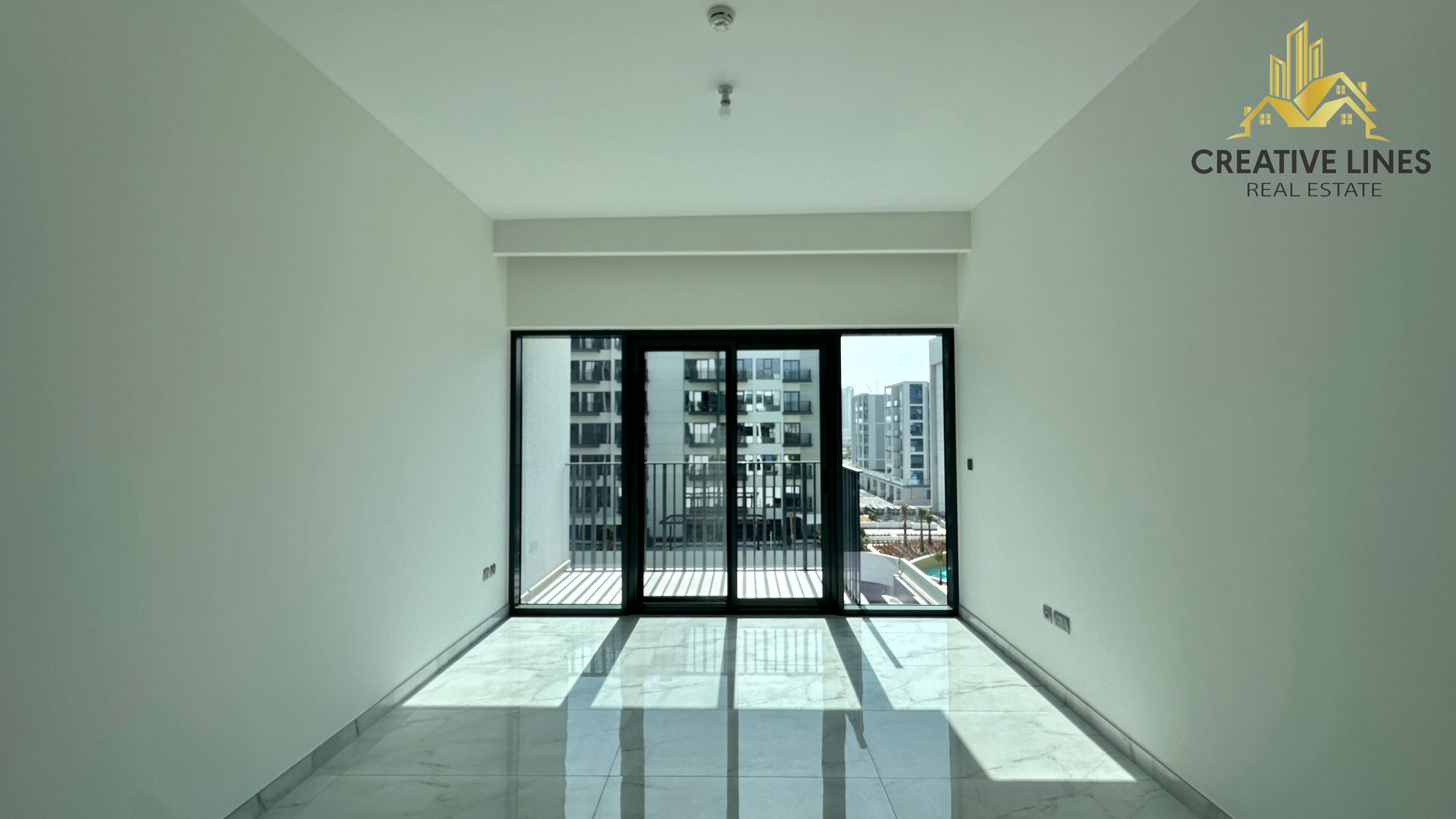 BRAND New Fitted Kitchen Amenities View 2Bed