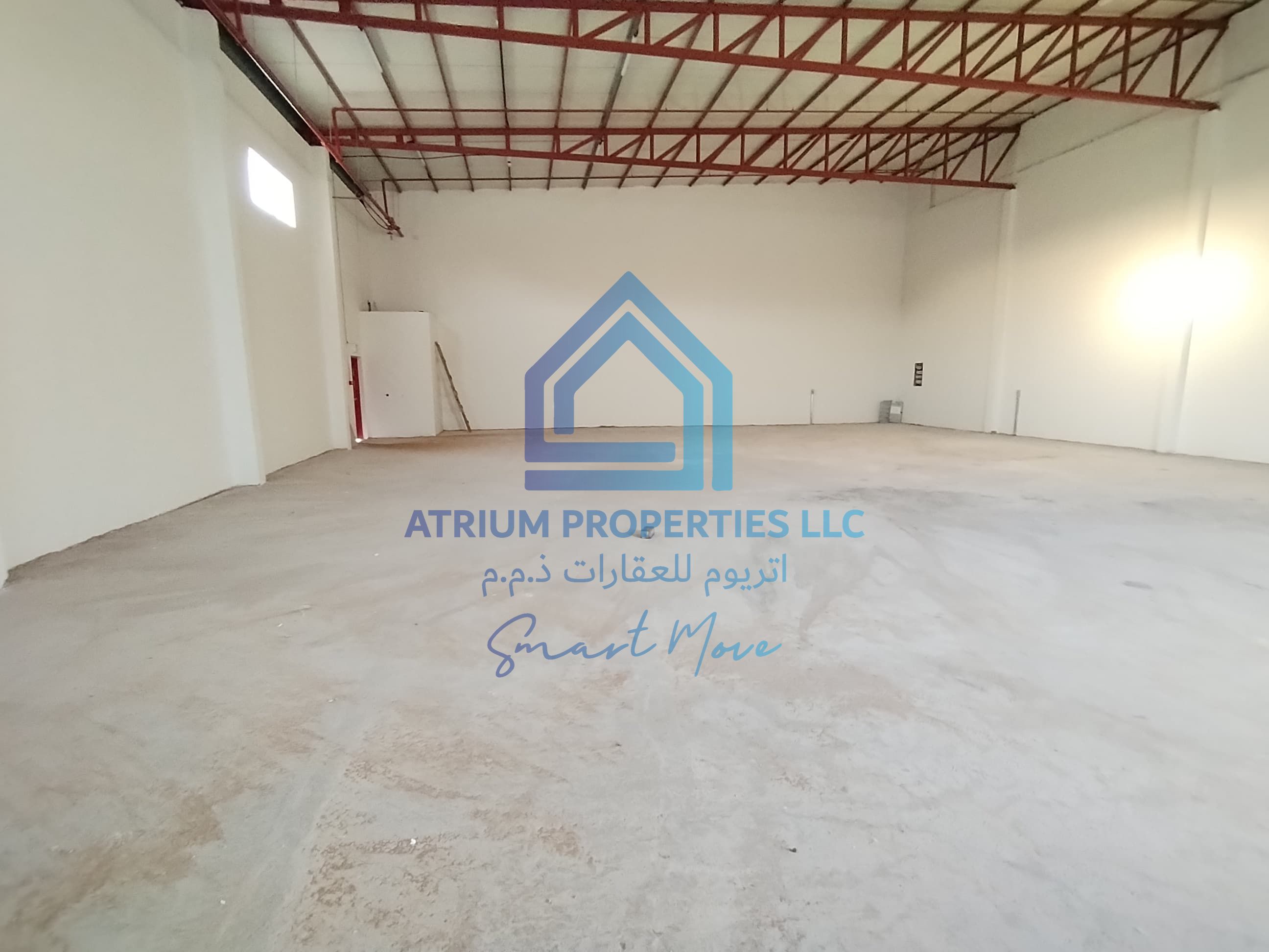 SPACIOUS 4000 SQUARE FEET WAREHOUSE WITH MEZANNE