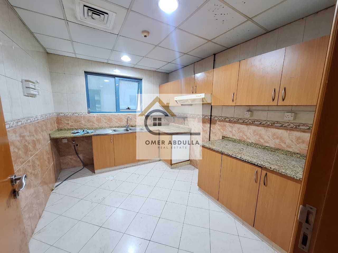 2BHK APARTMENT WITH CENTRAL FOR FAMILY IN MUWALIEH