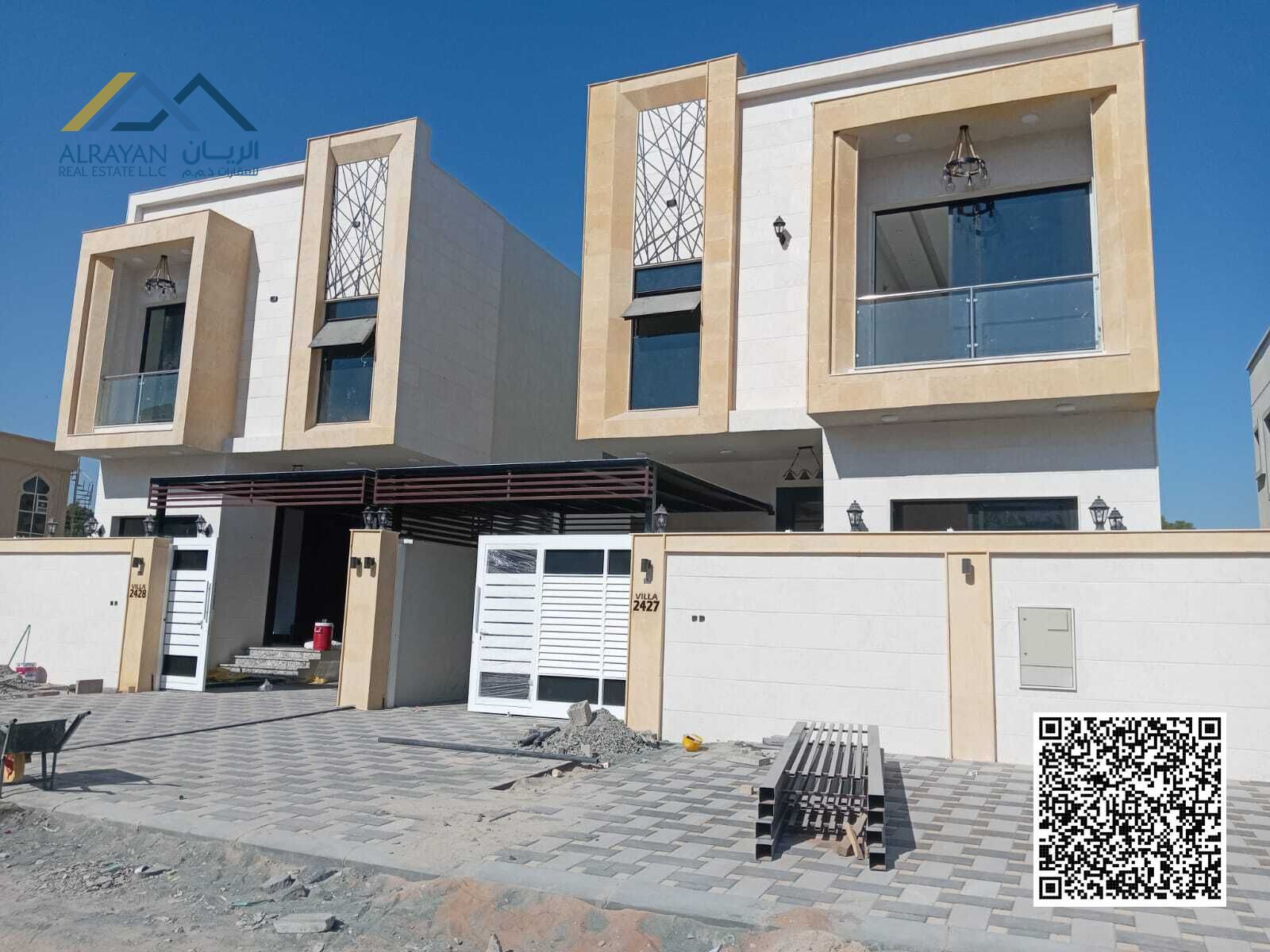 Luxury corner villa for sale in Ajman, Al Muwaihat 2. Super deluxe finishing. The villa is in an excellent location, 12 minutes from Al Yasmin Pa