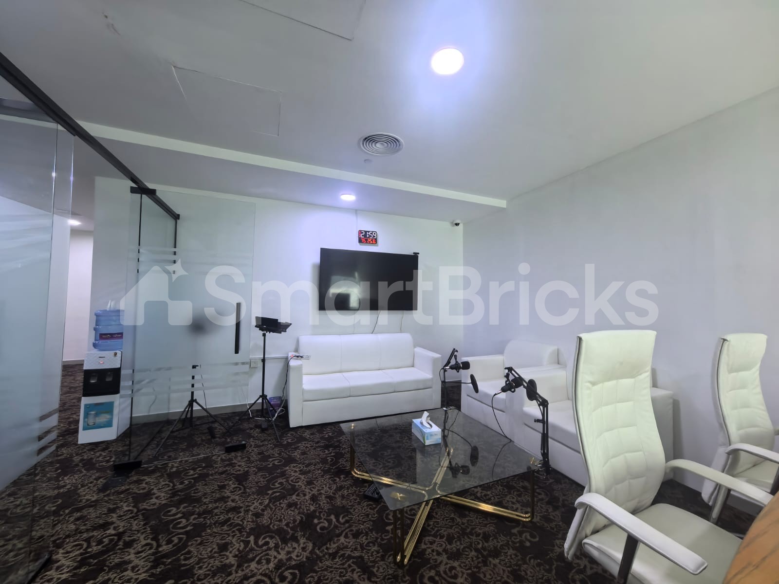 Furnished Office | Glass Partitioned | Near Metro