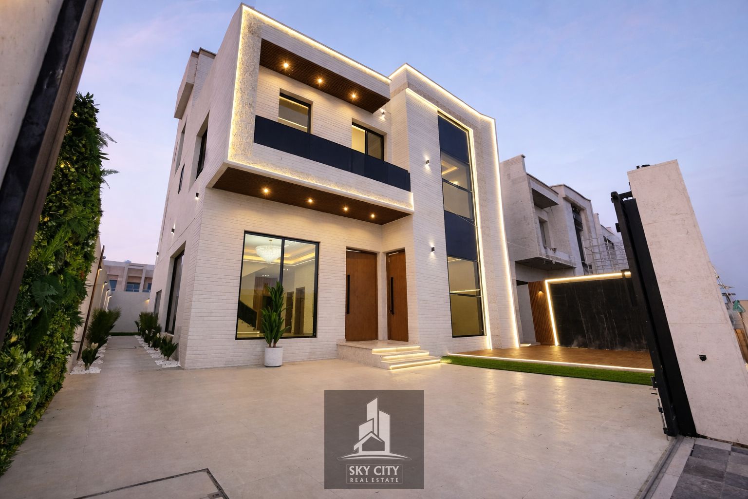 Luxury Villa G+1 with Rooftop | 5 Master Bedrooms | Less Than One Minute from Sheikh Mohammed Bin Zayed Road