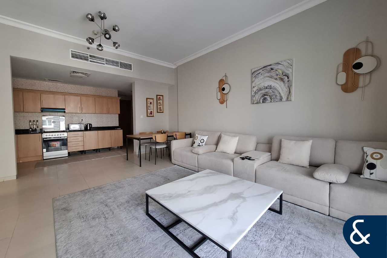 Canal View | Vacant | Spacious | Furnished