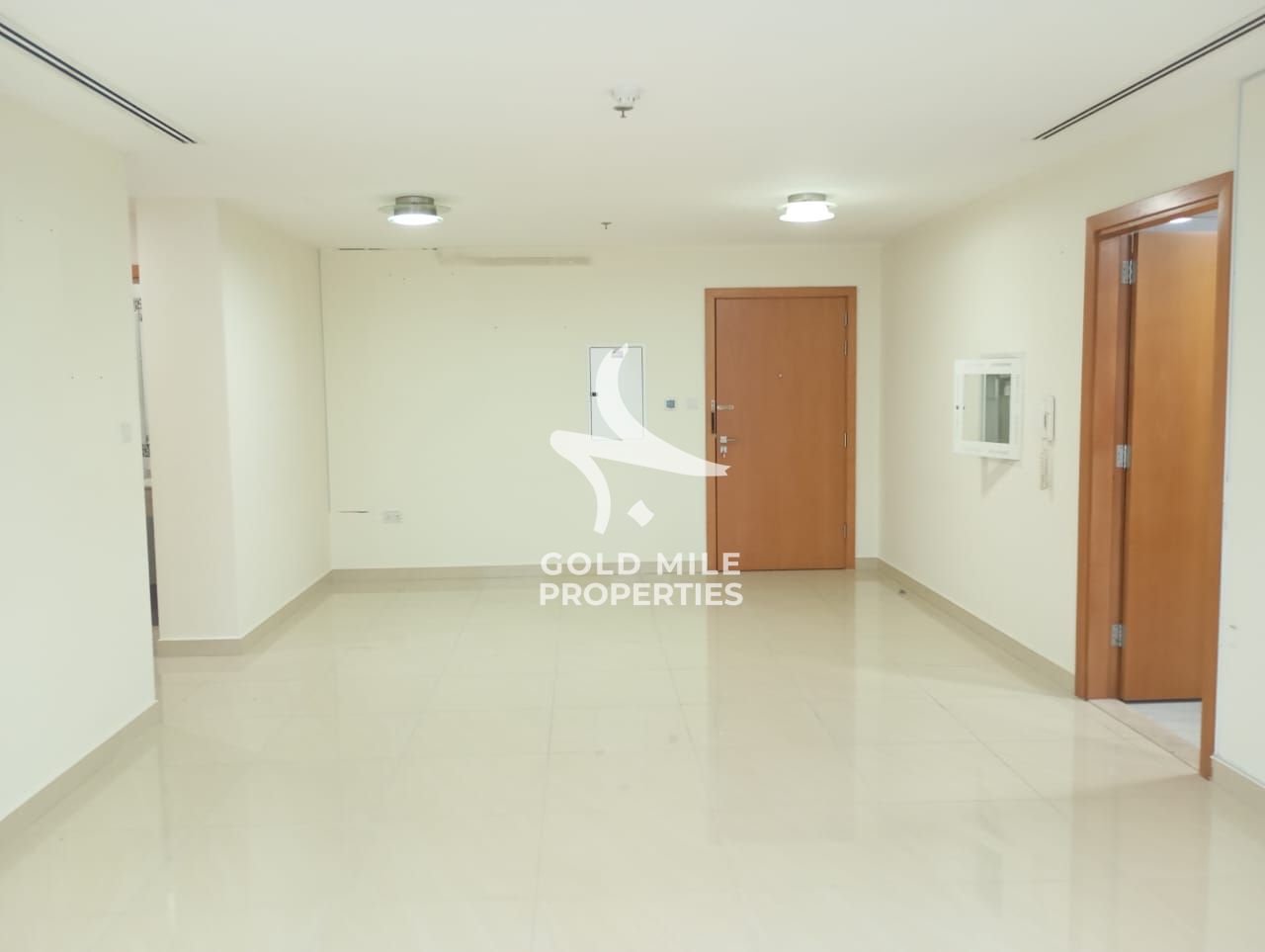 BIG SIZE 2BHK | CHILLER FREE | PRIME LOCATION | FAMILY BUILDING