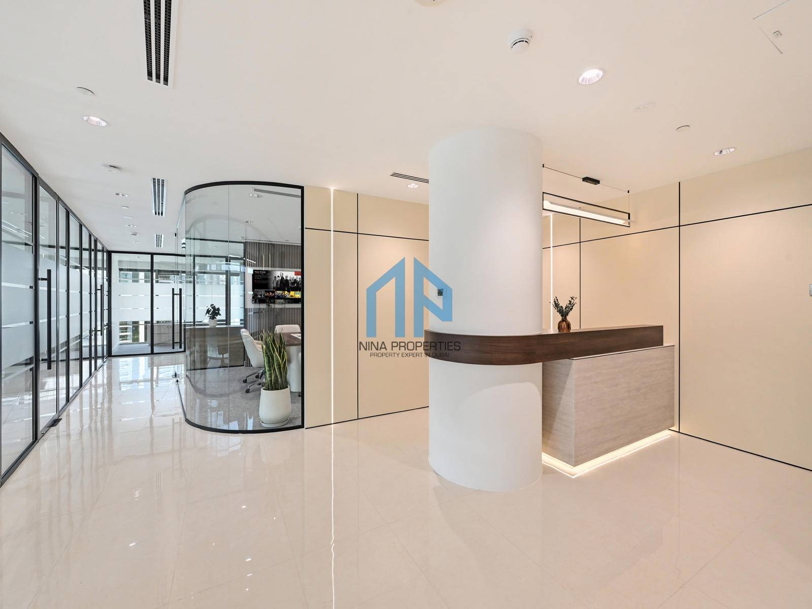 Fully Furnished | 3 Parkings | Vacant