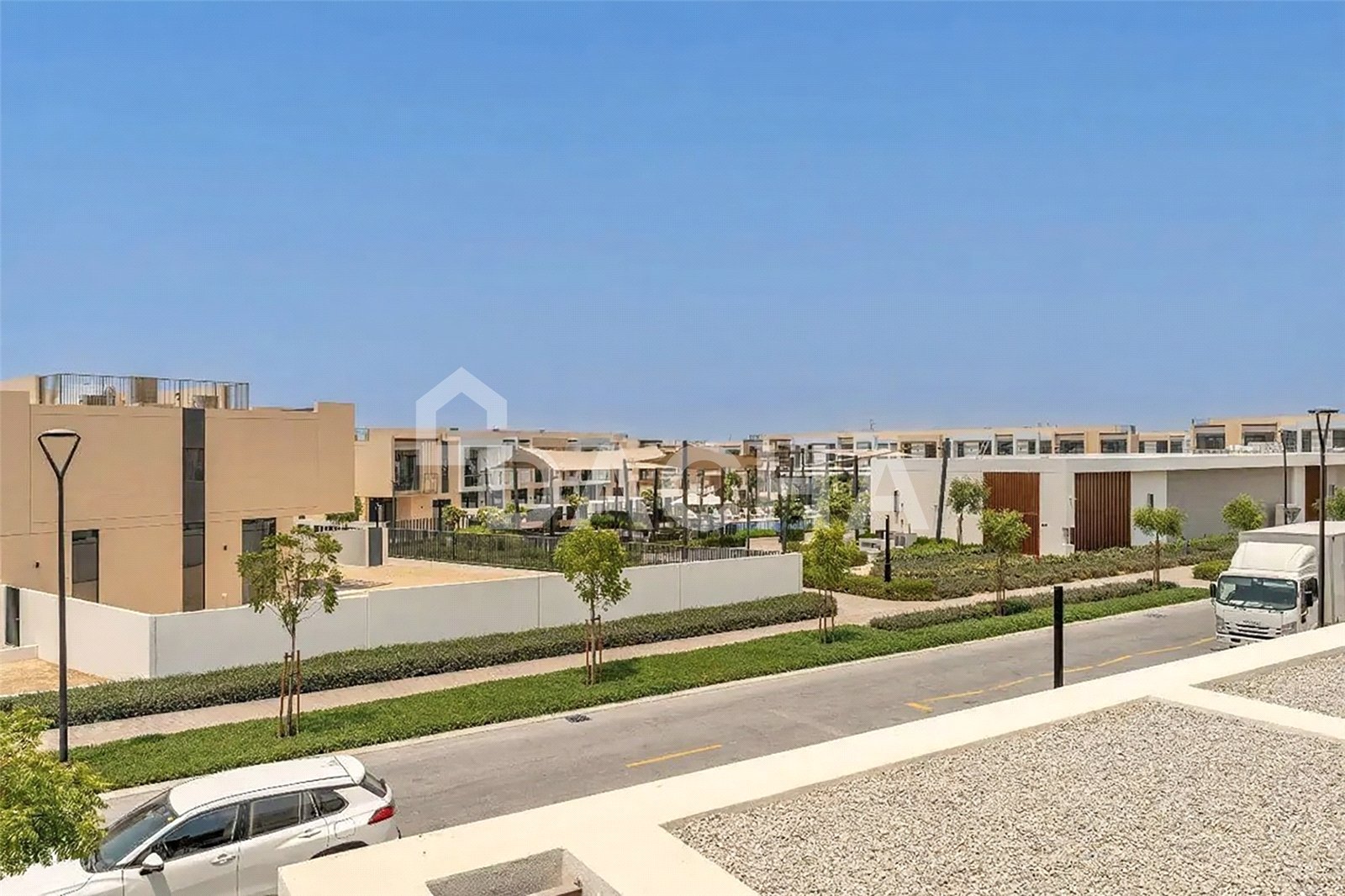 Landscaped | Unfurnished | Multiple Cheques
