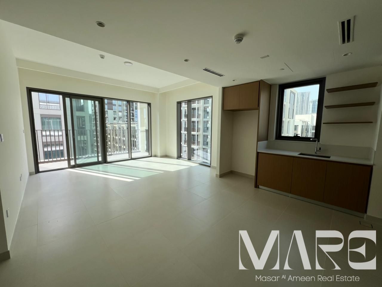 Brand New | XLarge Living Room | Family Cozy Vibes