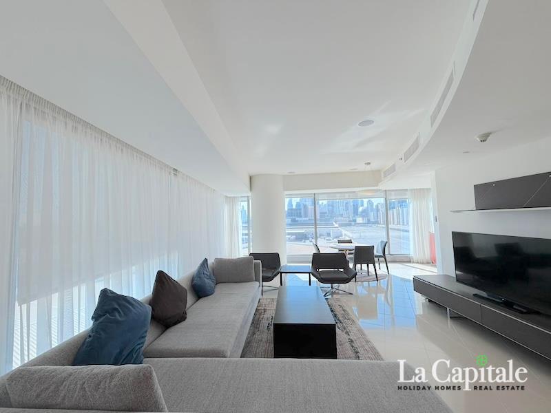 Furnished | Vacant | Simplex | Prime Location