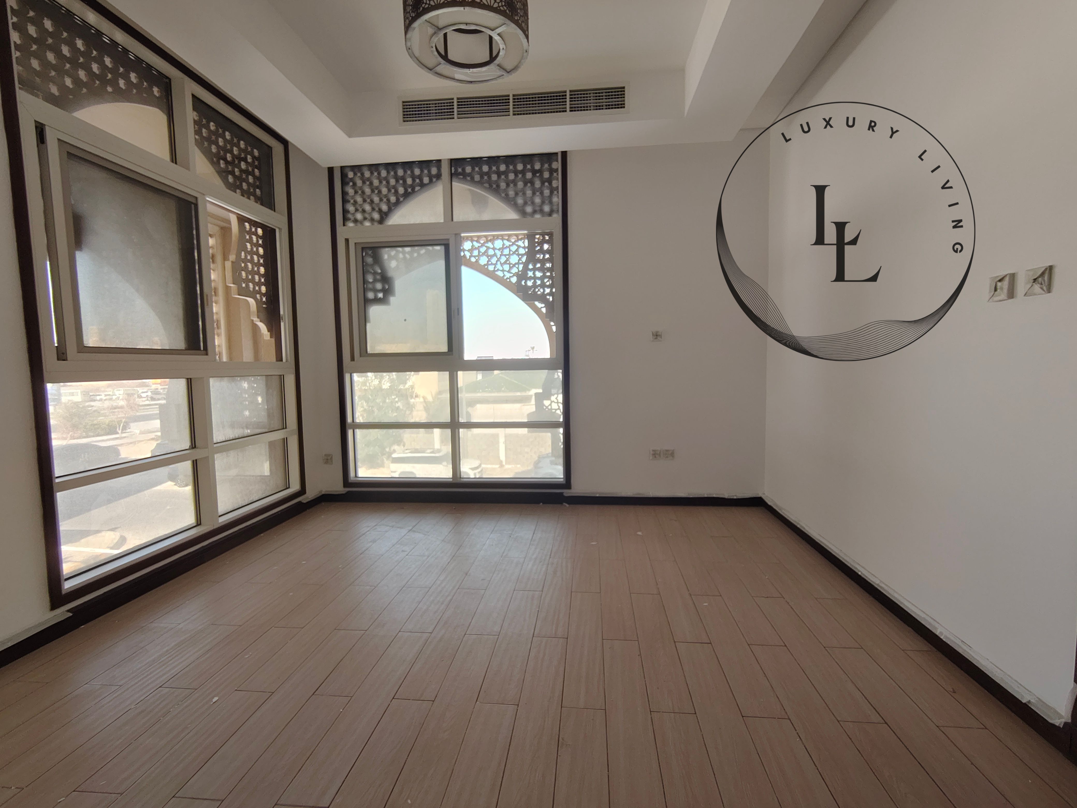 Lavish 4bhk villa is available in 120k at prime location near beach