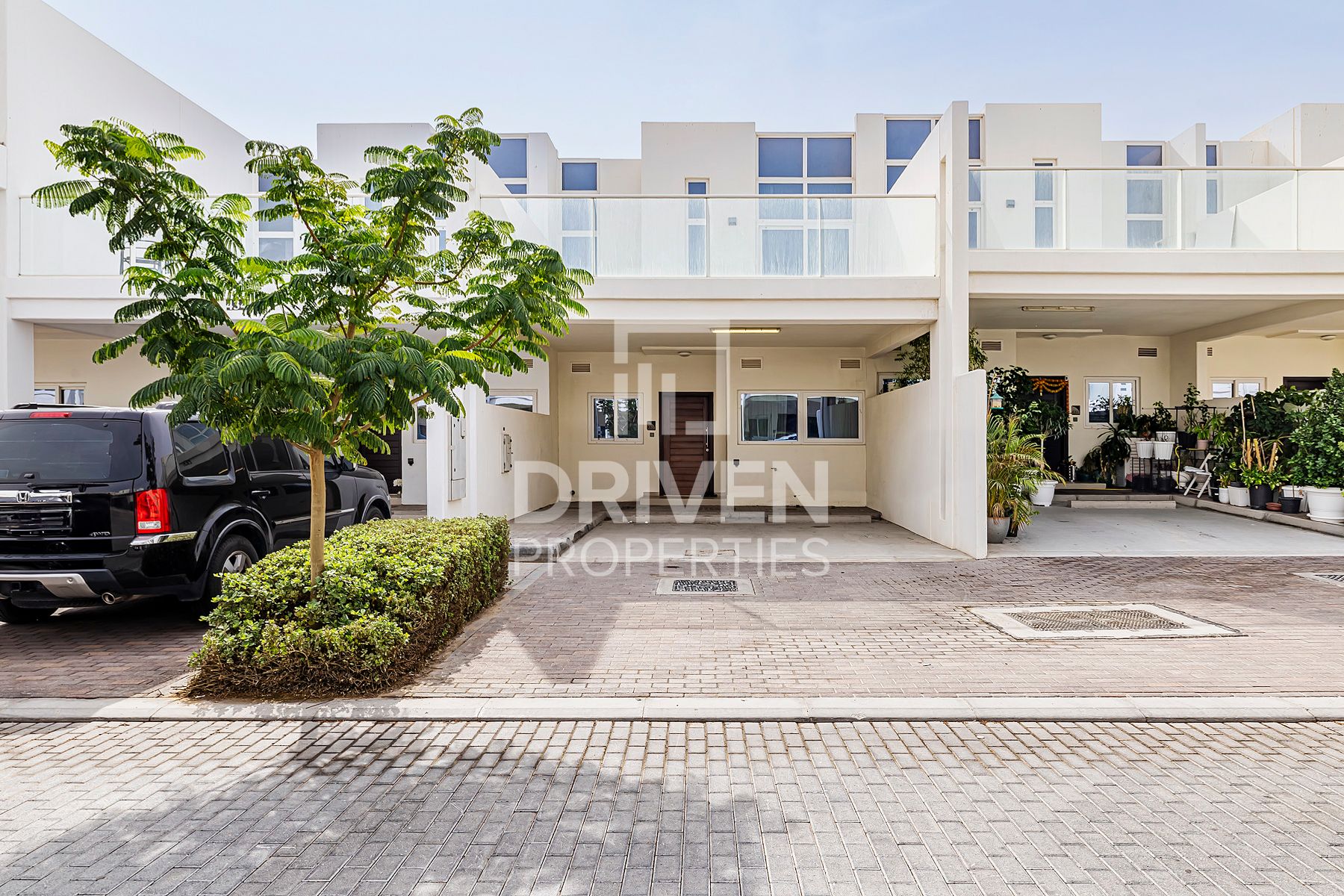 Ready to Move in | Furnished and Upgraded