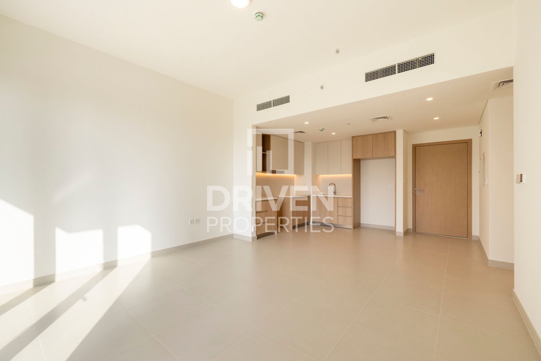Brand New Apt | Vacant Now | Creek Harbour