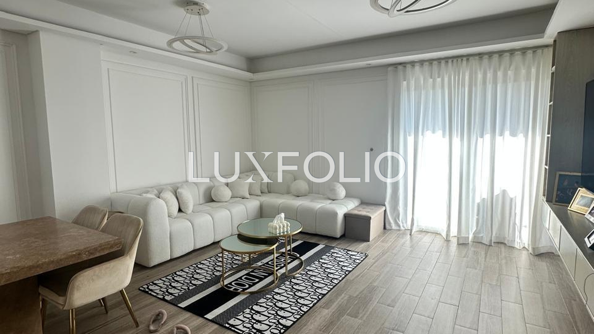UPGRADED 2 BED | VOT | BIG UNIT