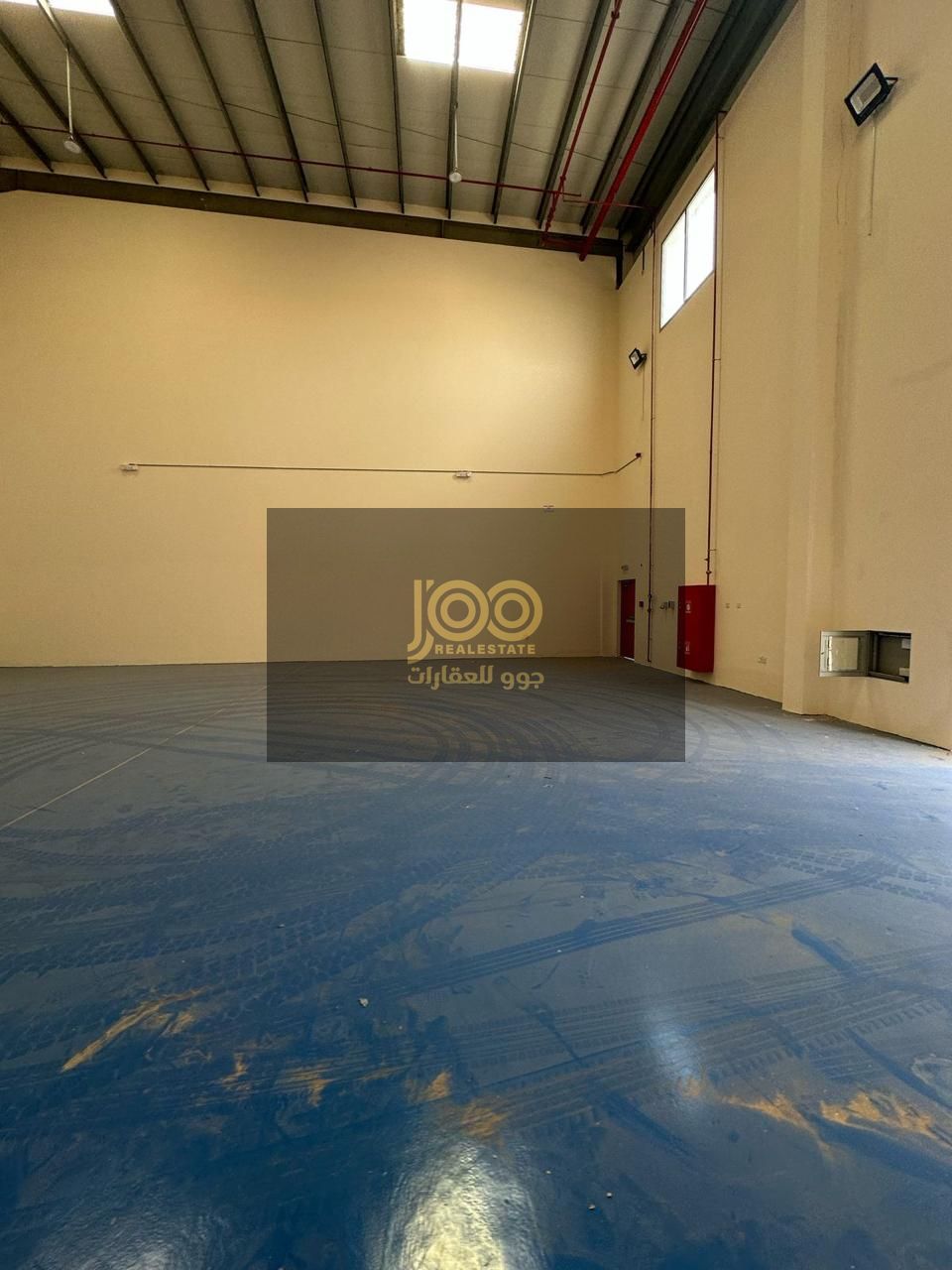 High-Ceiling Storage Warehouse in Umm Al Thuoob, UAQ | 2,900 sq. ft | ~15m Height