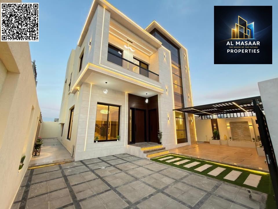 Luxury villa for sale in Al Helio 2, Ajman, priced at AED 1,600,000 including registration. Land area 3014 sq ft, built-up area 2900 sq ft, modern sup