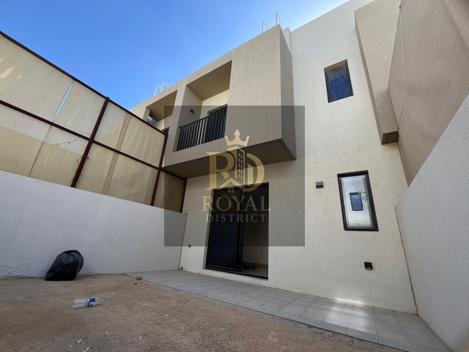 DISTRESS DEAL | TOWN HOUSE 2-BR | NO SERVICE CHARGES FOR LIFE | VERY PRIME LOCATION