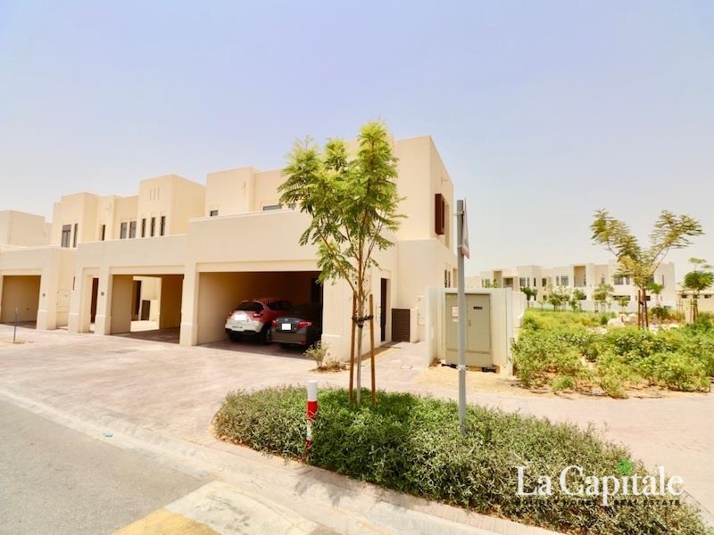 Near Park | 8 Options Available | Ready to Move
