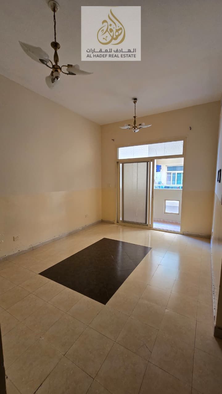 One bedroom and living room with bathroom and balcony with open view. Excellent location near the Dubai and Sharjah exit, and at the lowest prices.