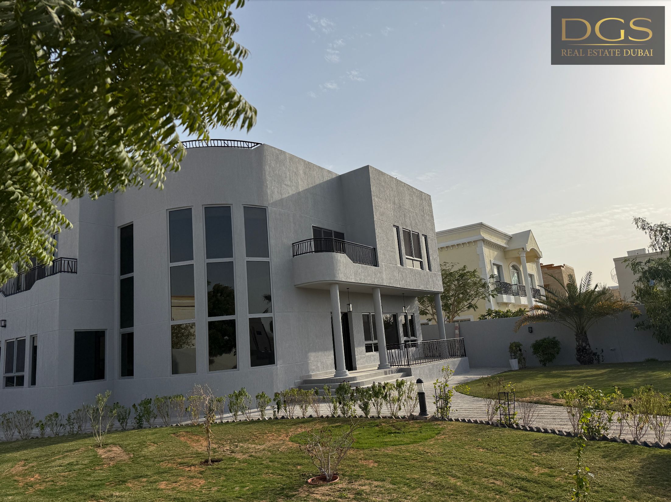 4BR plus Maids Cabin | Huge Layout | Available