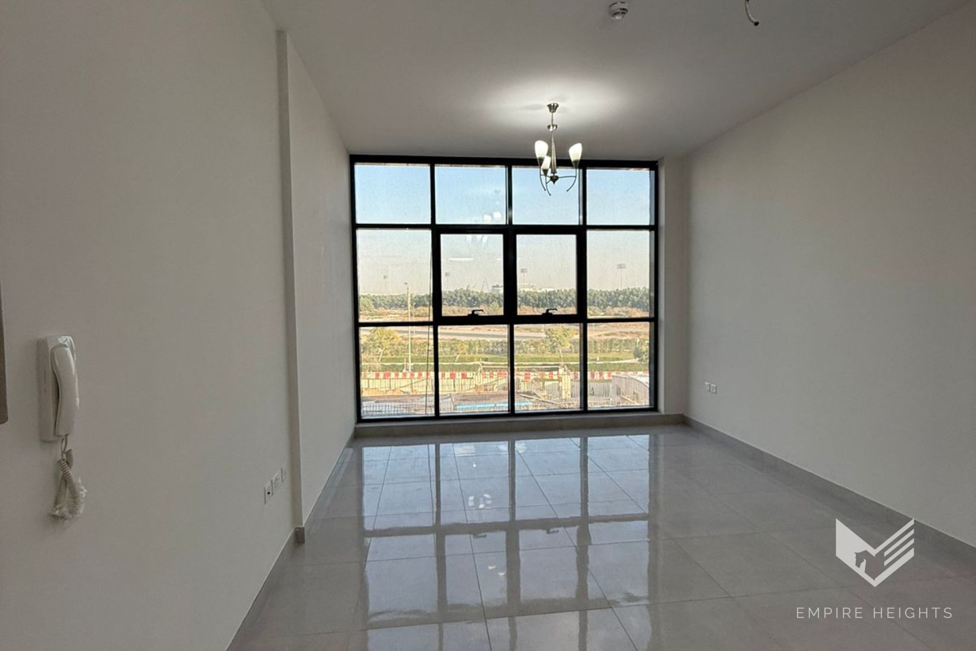 Easy Access | Near to Downtown | Ready to Move