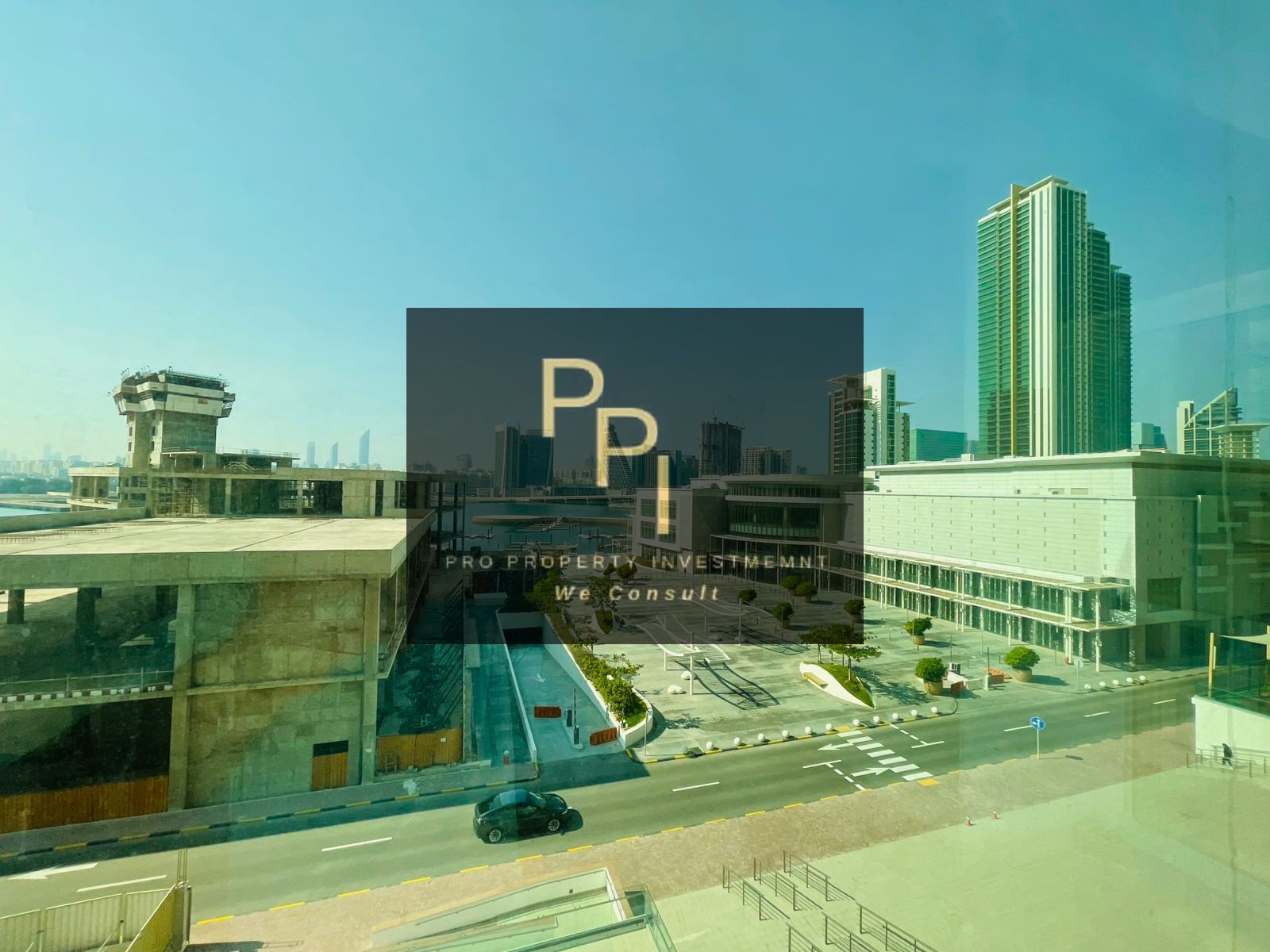 Spacious 2BHK | Partial Sea View | Vacant