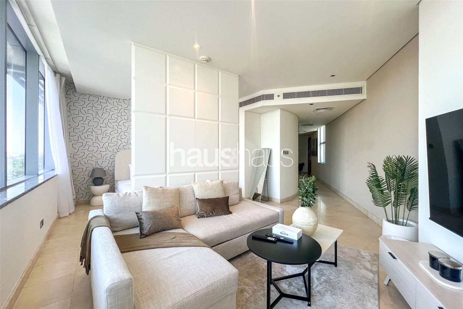 Furnished | Pristine | Bright | Big Layout