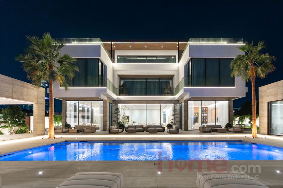 Exclusive Luxury Mansion with 20,025 sqft Plot Size