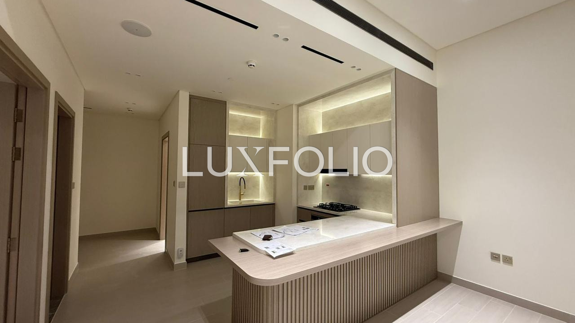 STUNNING 1 BED | NEW BUILDING | PRIVATE POOL