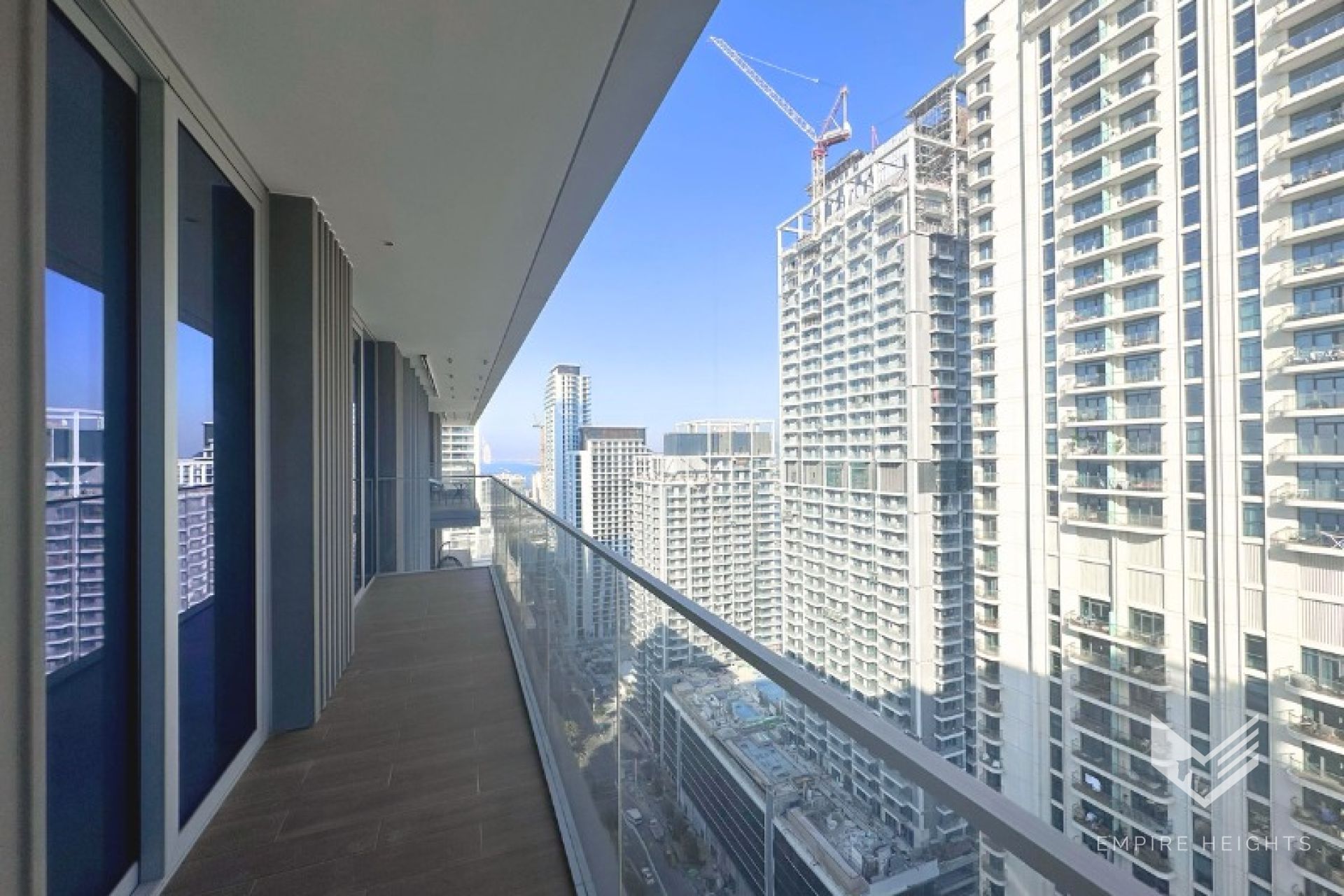 HIGH FLOOR | CORNER UNIT | ELEGANT