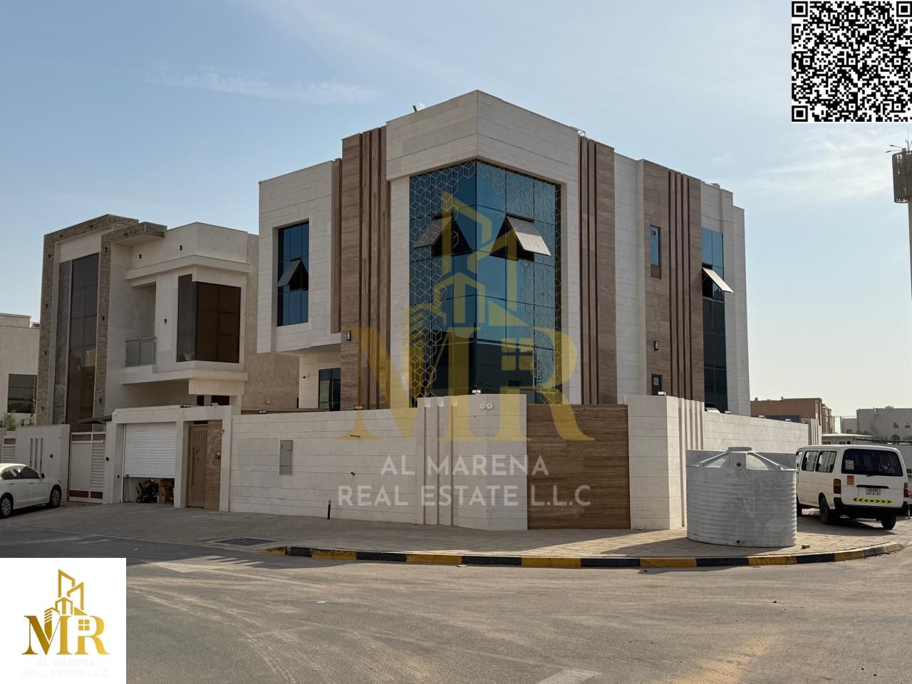 Luxury Villa for Sale in Al Zahia | 5 Master Bedrooms + Maid's Room | All-Inclusive Price | Freehold A unique opportunity to own a luxurious villa in