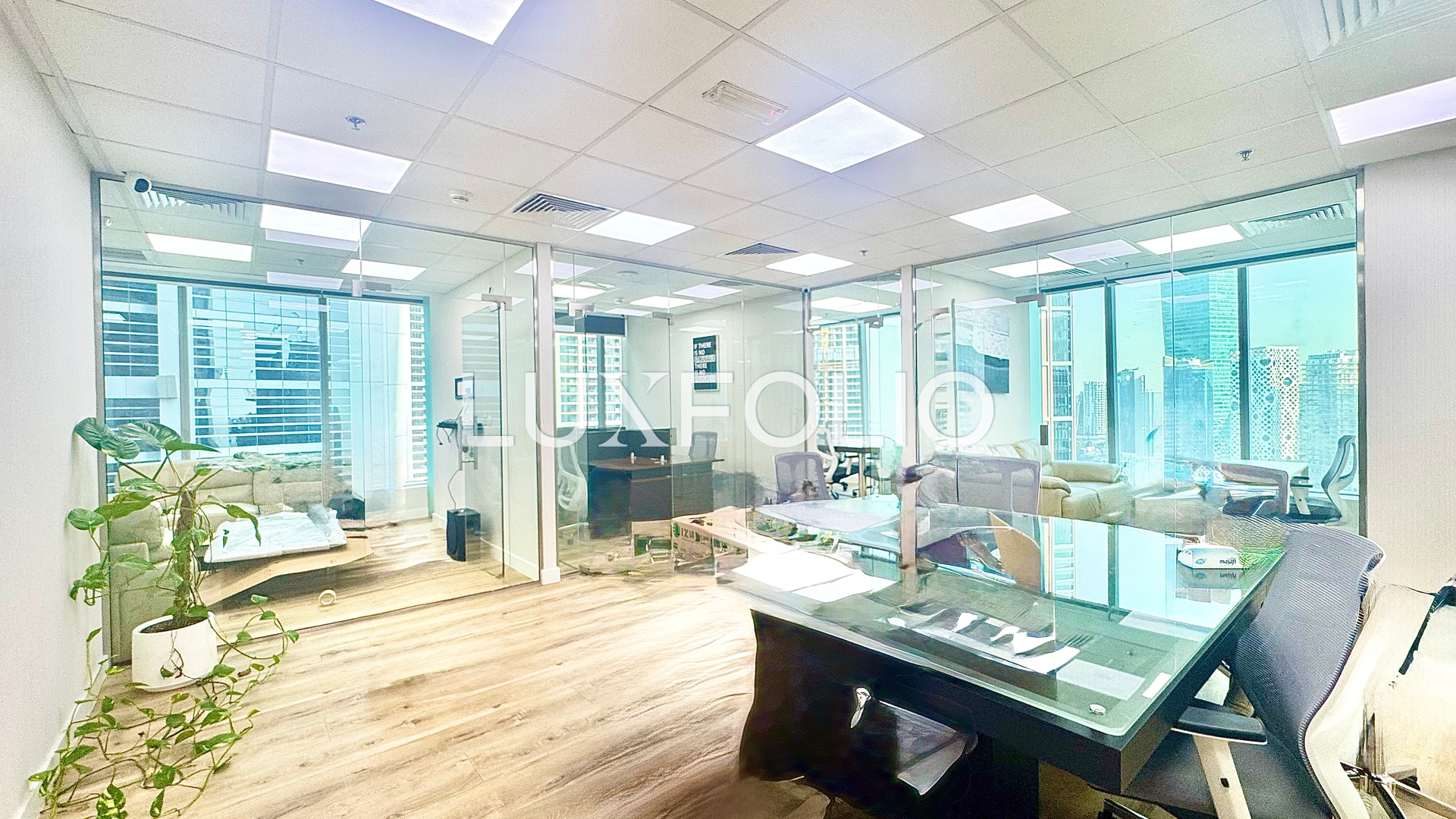 FURNISHED | 3 PARKINGS | CANAL VIEWS