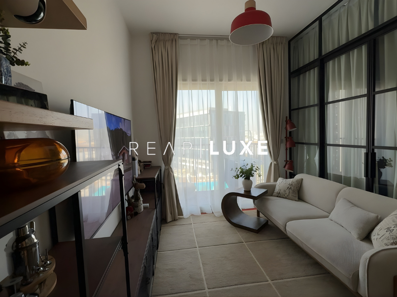 Fully Furnished l Pool View l Mid Floor