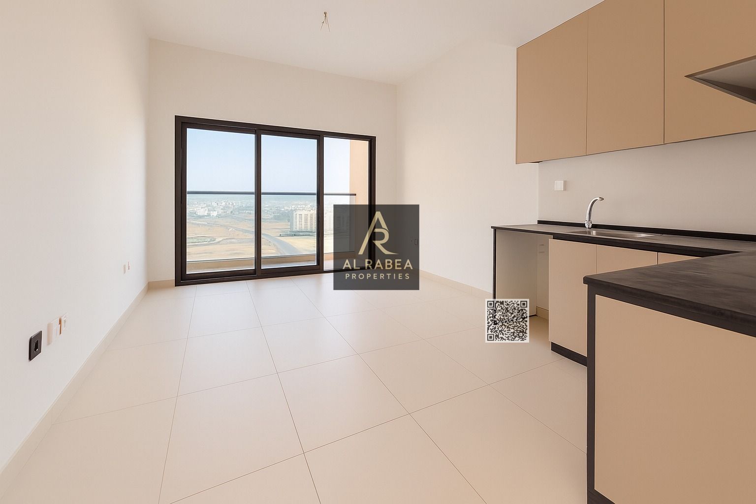 Easy exit Dubai - First occupant - Open view - Parking - Swimming pool