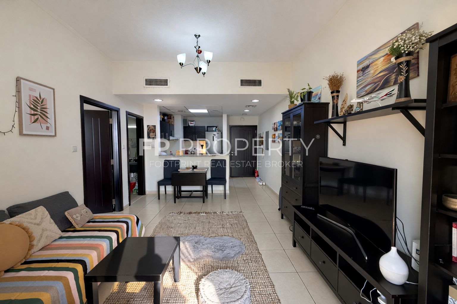 Spacious 1BHK - Furnished - Community View