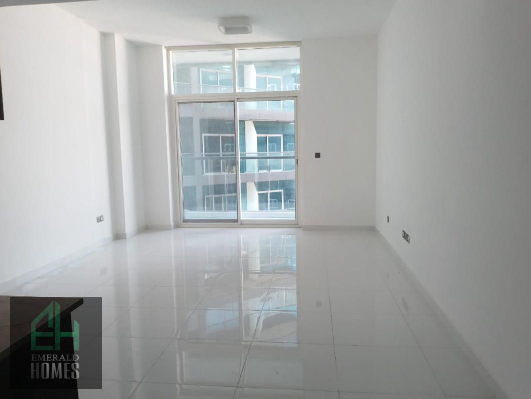 Prime location | Spacious studio | Ready to move