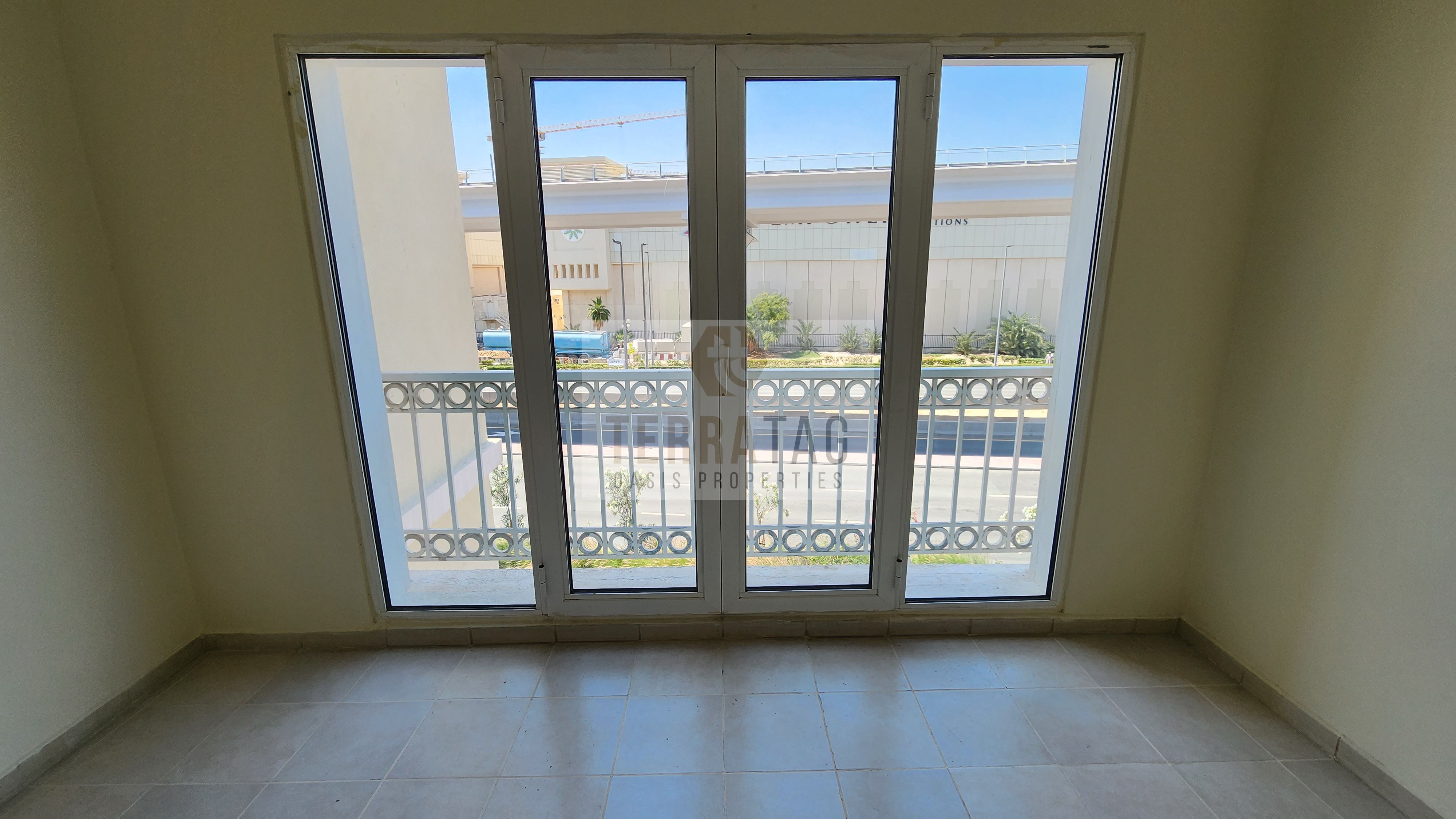VASTU 1 BHK UTYPE 4 DOOR BALCONY | WOODEN FLOOR