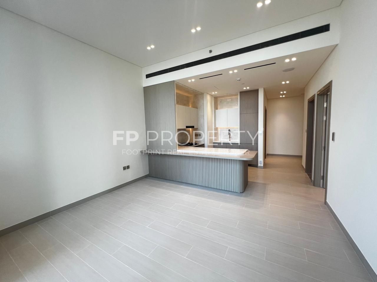 Smart & Stylish 1Bed + Private Jacuzzi & vacant