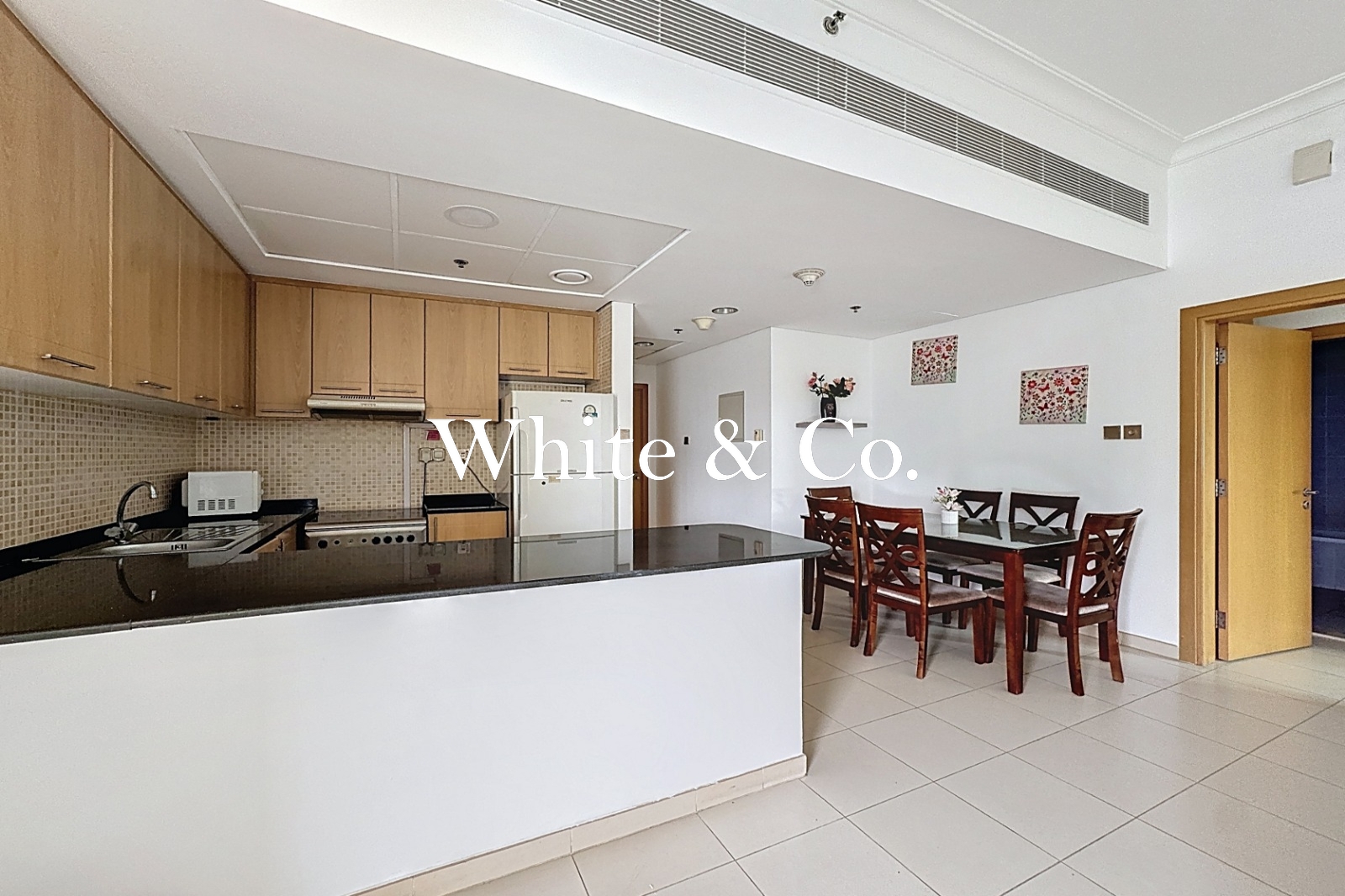 FULLY FURNISHED | BURJ KHALIFA VIEW | VACANT NOW