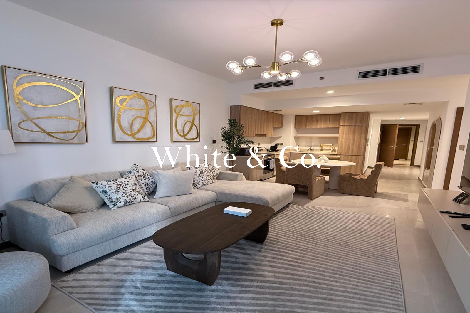 Spacious | Canal view | Modern