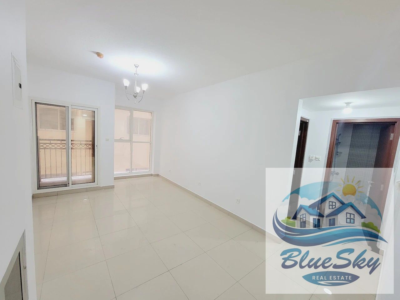 Like Brand new building 1bhk With balcony wardrobe family building rent 31k