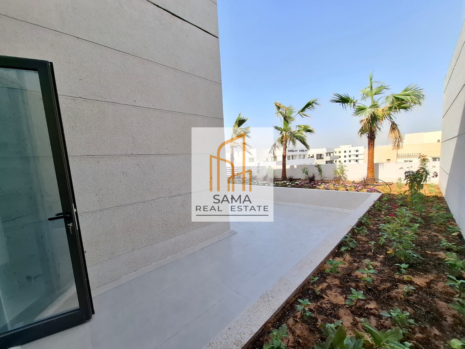 Rooftop apartment 1 bedroom hall just 50k in aljada