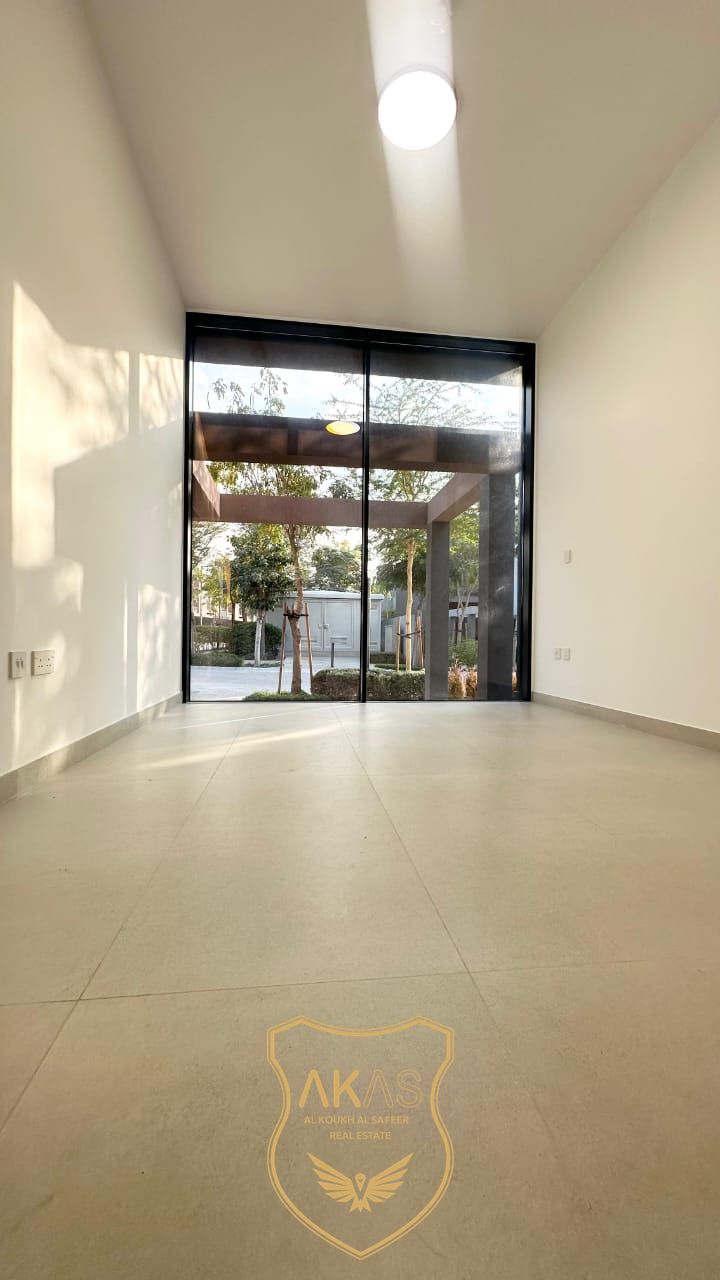 Luxury 4 Bedroom Villa with Majlis | For Rent | For Families