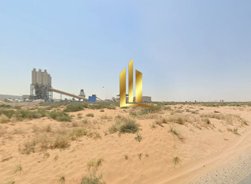 For sale: a plot of land in Al Sajaa Industrial Area, Modern Emirates Industrial City